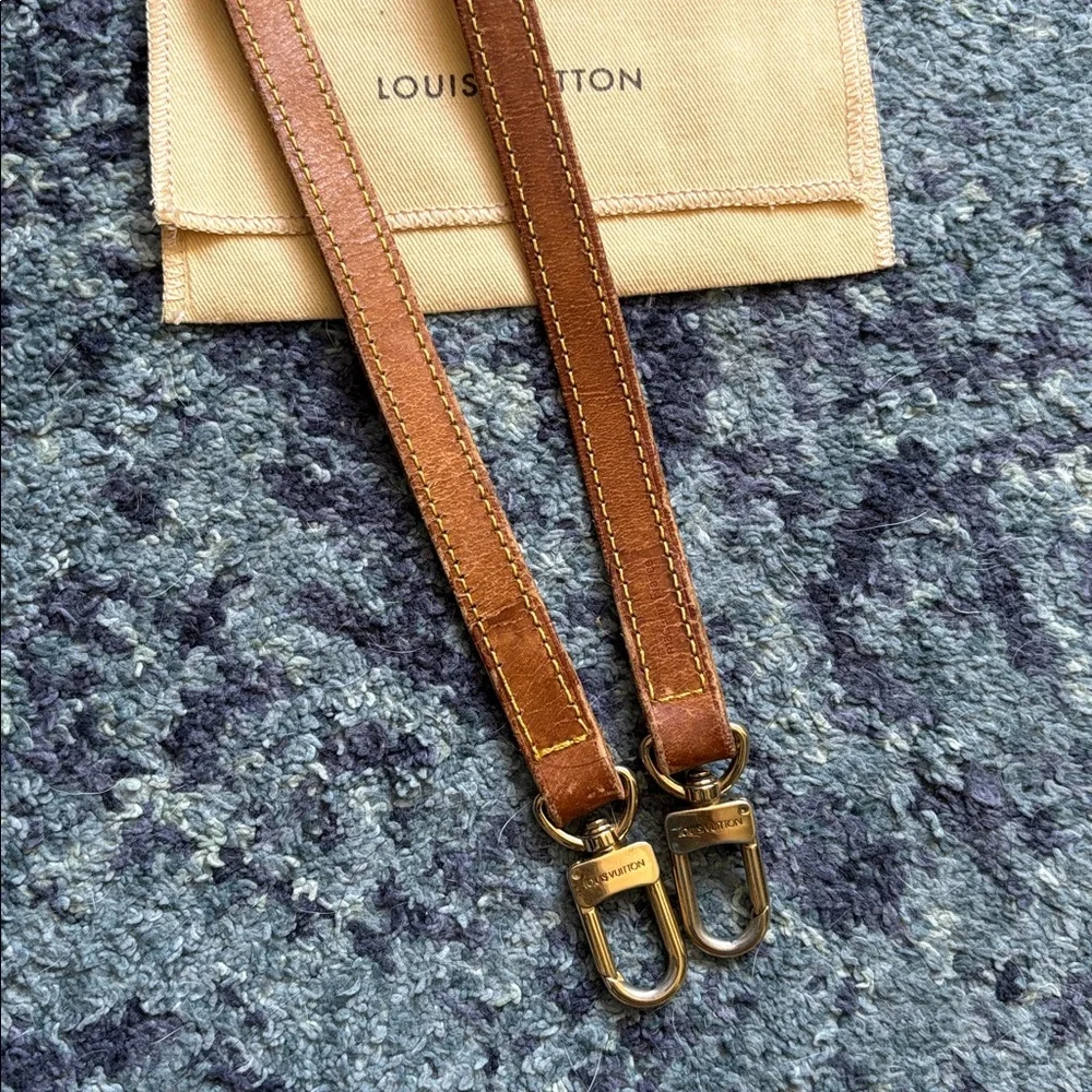 Replacement Louis Vuitton Gold Hardware (with original strap) - Picture 5 of 11